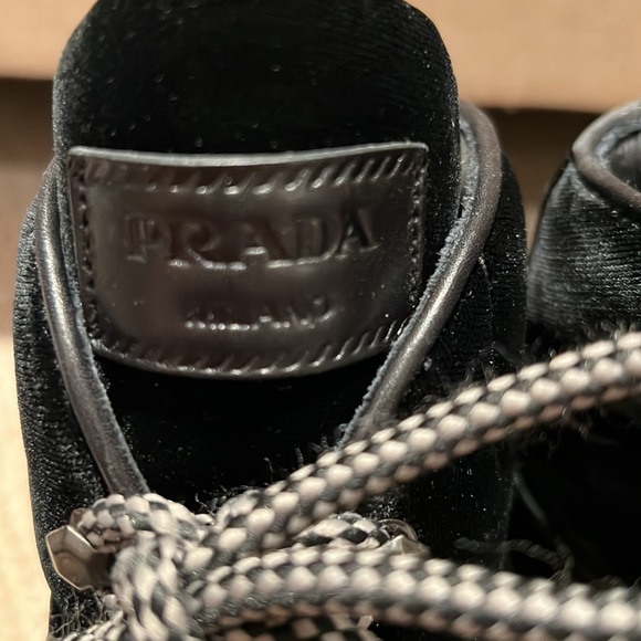 Prada Calzatore Velvet Donna Boot, size 37.5 - Picture 3 of 9